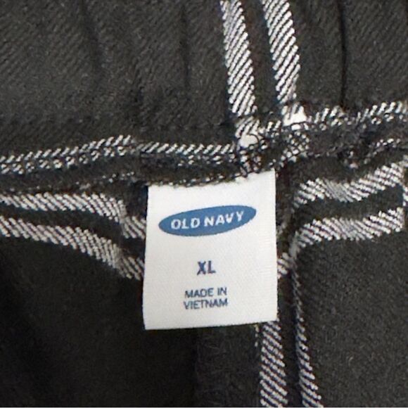 Old Navy Black & White Window Pane Wide Leg Capri Pants XLARGE - Picture 11 of 12